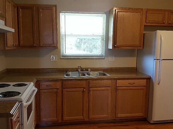 2nd image of 3342 Western Hill Ct