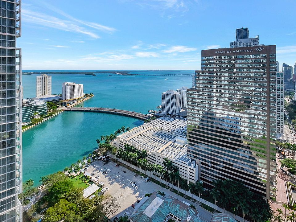 1st image of 485 Brickell Avenue #3809