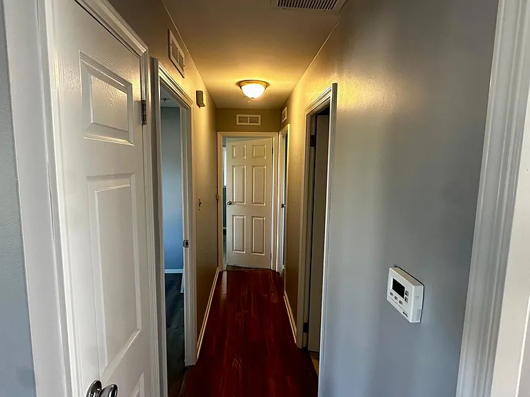 710 Newland Ave — Photo 9