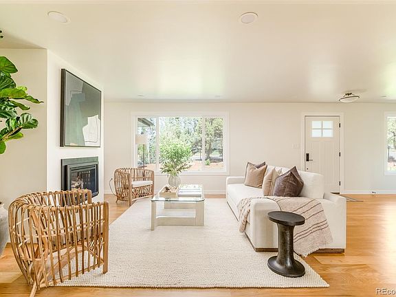 5th image of 3901 S Cherry Street