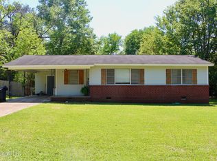 3237 Eastland Dr, Pearl, MS 39208