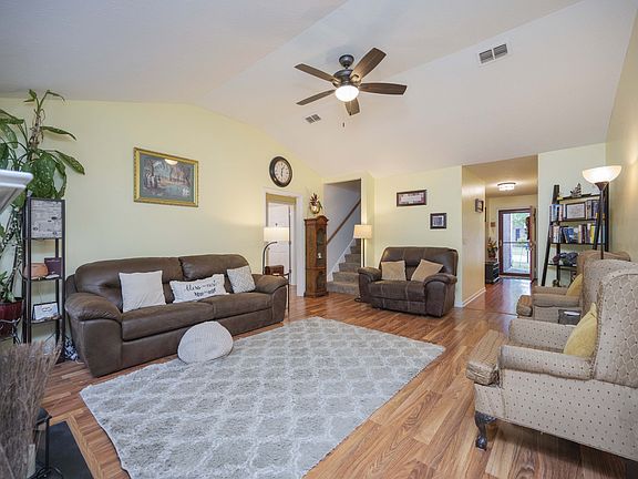 4th image of 869 Maricopa Dr