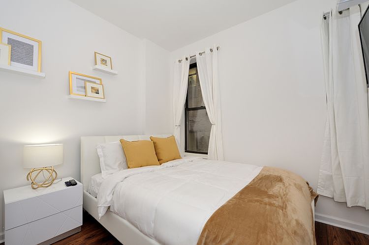 1st image of 174 Canal St APT 3
