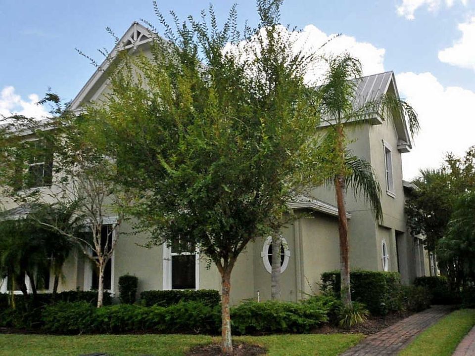 1st image of 10482 SW Waterway Ln
