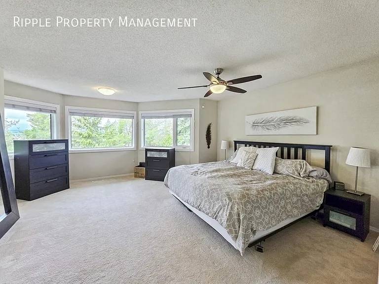 138 Mount Robson Close SE — Photo 31