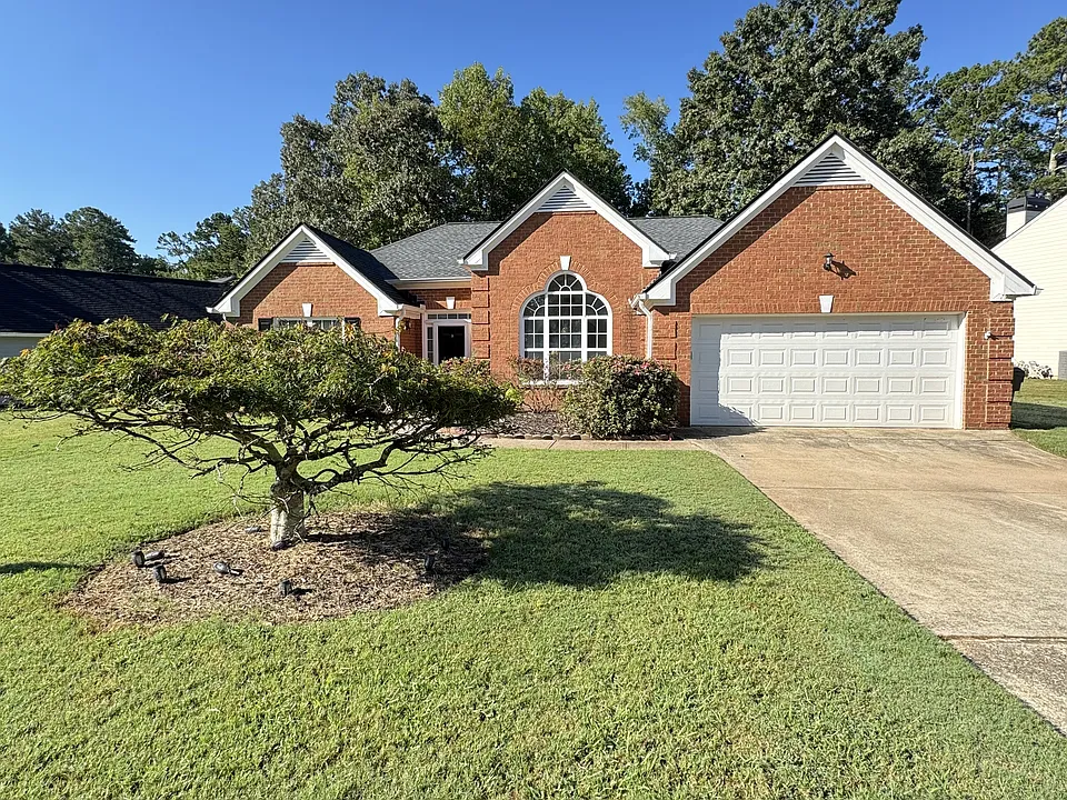 452 Antler Ln