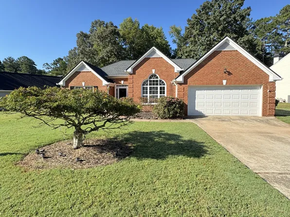 452 Antler Ln, Suwanee, GA 30024
