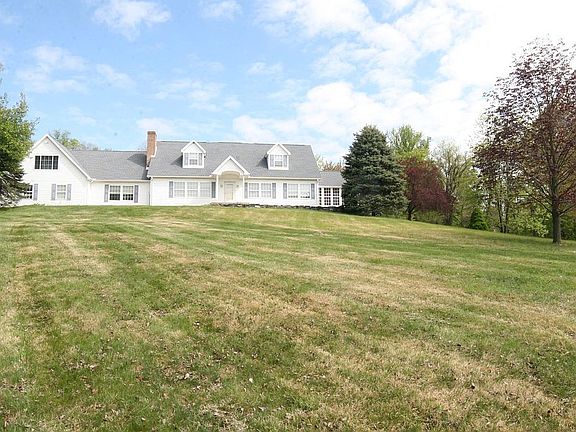 2nd image of 100 Park Ridge Dr