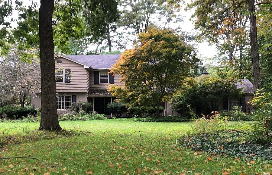 2121 Arms Dr photo 1