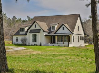 361 Willie Adams Rd, Jackson, TN 38305