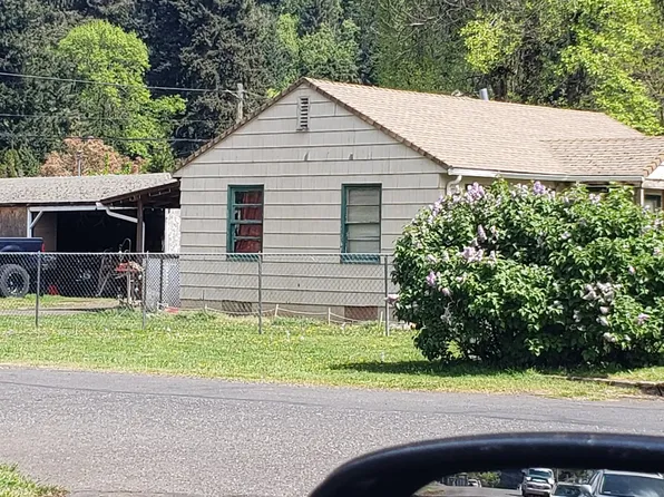 8805 NE Brazee St, Portland, OR 97220