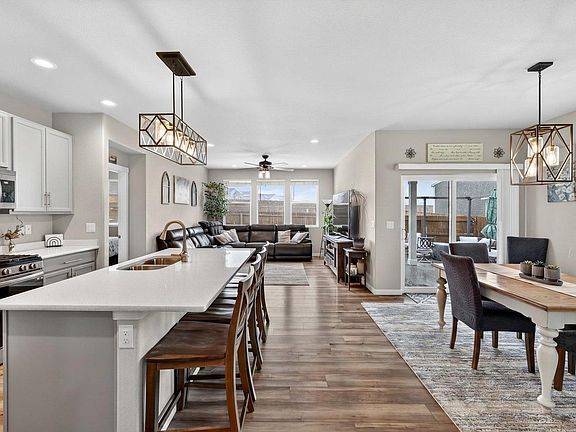 3rd image of 113 Jacobs Way