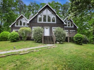 101 Yellow Bluff Rd, Dahlonega, GA 30533