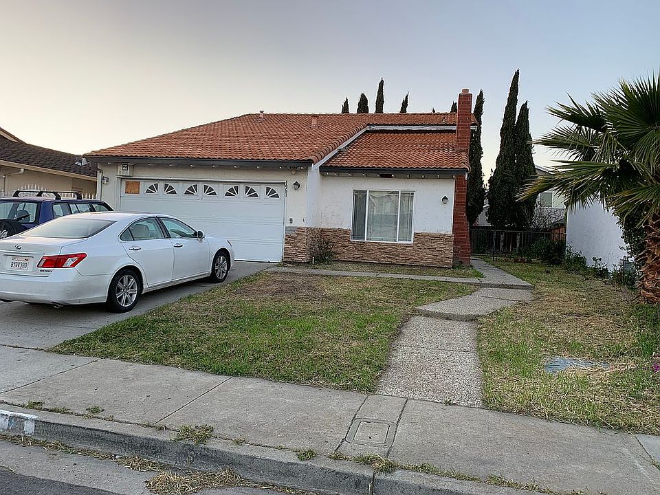 1st image of 1961 Edgeview Dr