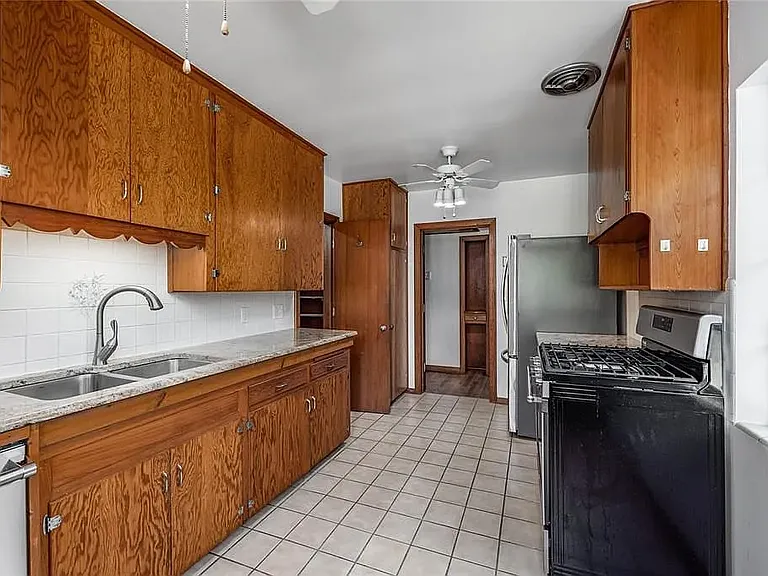 1824 NW 10th Ave — Photo 21