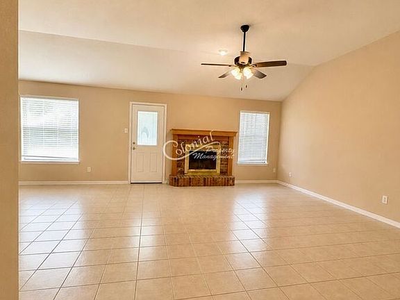 4th image of 901 Kelso Dr