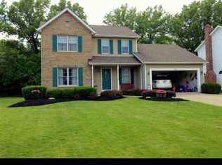 9804 Woodhurst Dr, Strongsville, OH