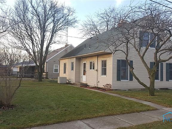 2nd image of 701 W Erie St