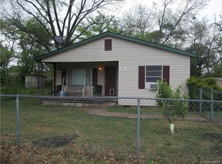 1004 N Jones Ave, Tahlequah, OK 74464