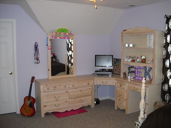 5th image of 2095 W Country Ln
