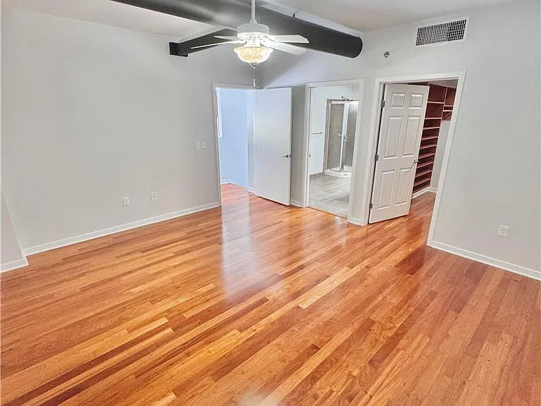 11 W 2nd St #101 — Photo 23