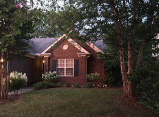 4811 Pine Glen Ct, Greensboro, NC 27410