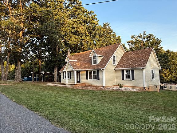 3rd image of 3575 Huie St