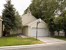 1st image of 304 E Park Creeke Ln
