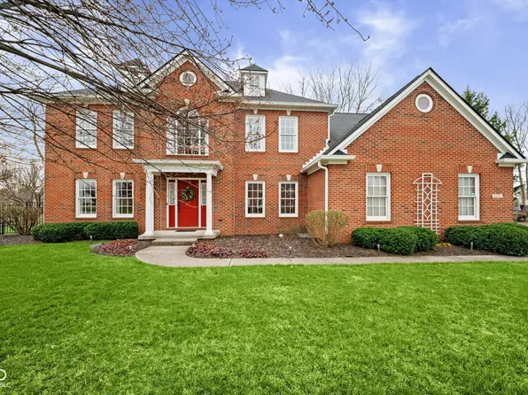 5787 Coopers Hawk Dr, Carmel, IN 46033