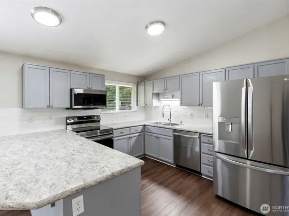 2521 123rd Avenue SW, Olympia, WA 98512