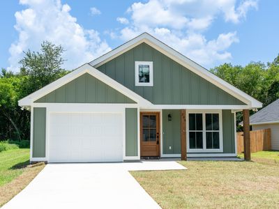 399 N George, Petal, MS, 39465