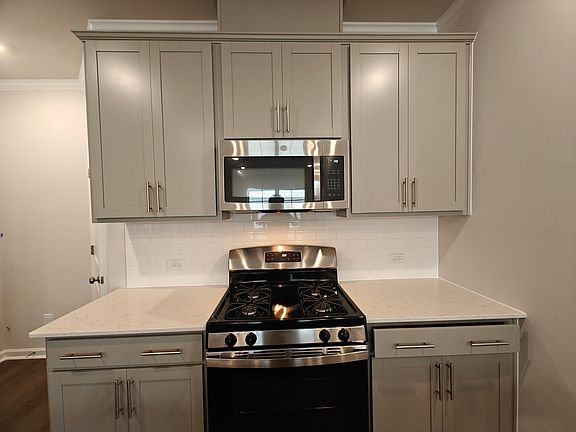 5th image of 1103 Rose Finch Dr