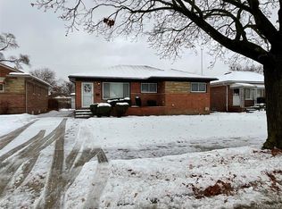 21650 Kipling Ave, Oak Park, MI 48237