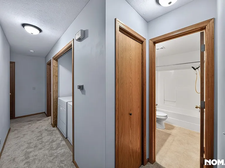 908 Newport Blvd — Photo 19