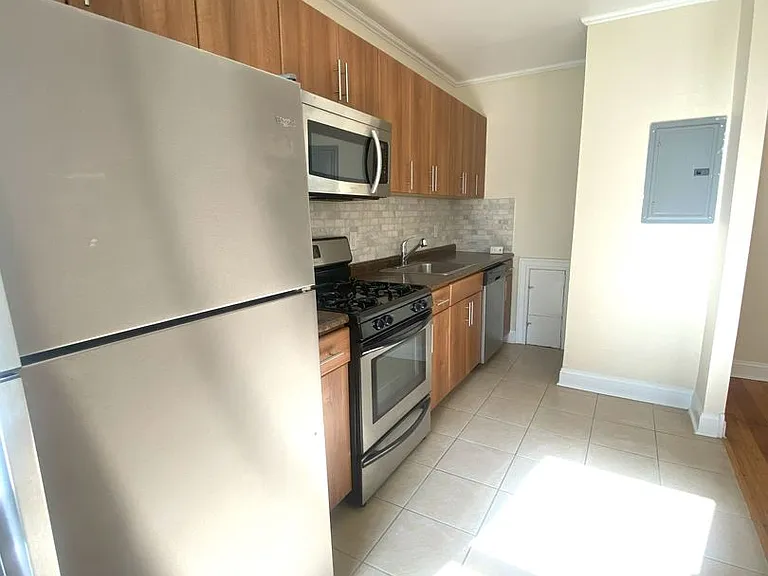 Cloverly Park Apartments - Renovated Apartments in East Falls — Photo 13