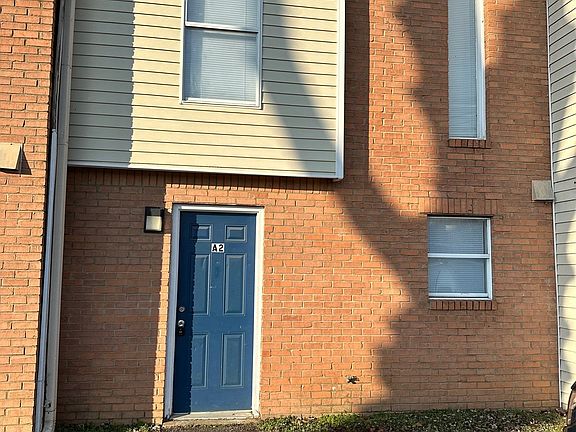 4th image of 289 Greenfield Dr #A2