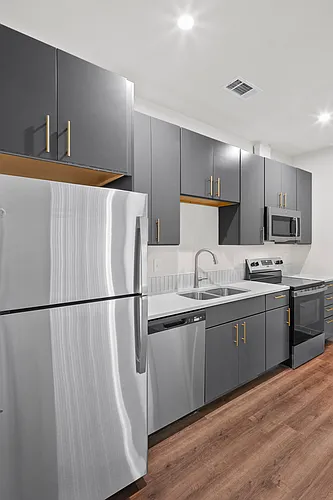 Flats at Carriage Commons Photo 1