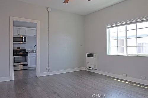 3111 Kenwood Ave Photo 1