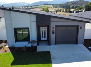 651 Terrazzo Way, Medford, OR 97501