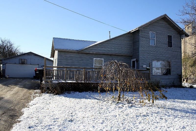 1st image of 1121 Johnson St