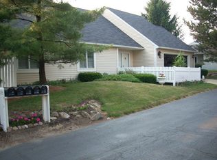 844 Sutton Pl, Akron, OH 44313