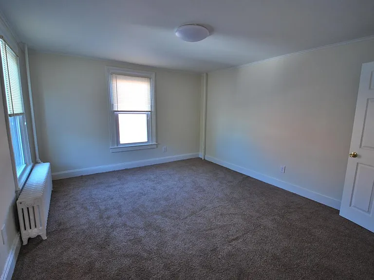 144 Main St #3 — Photo 11