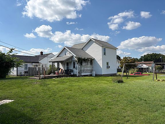 5th image of 2525 Beatrice St