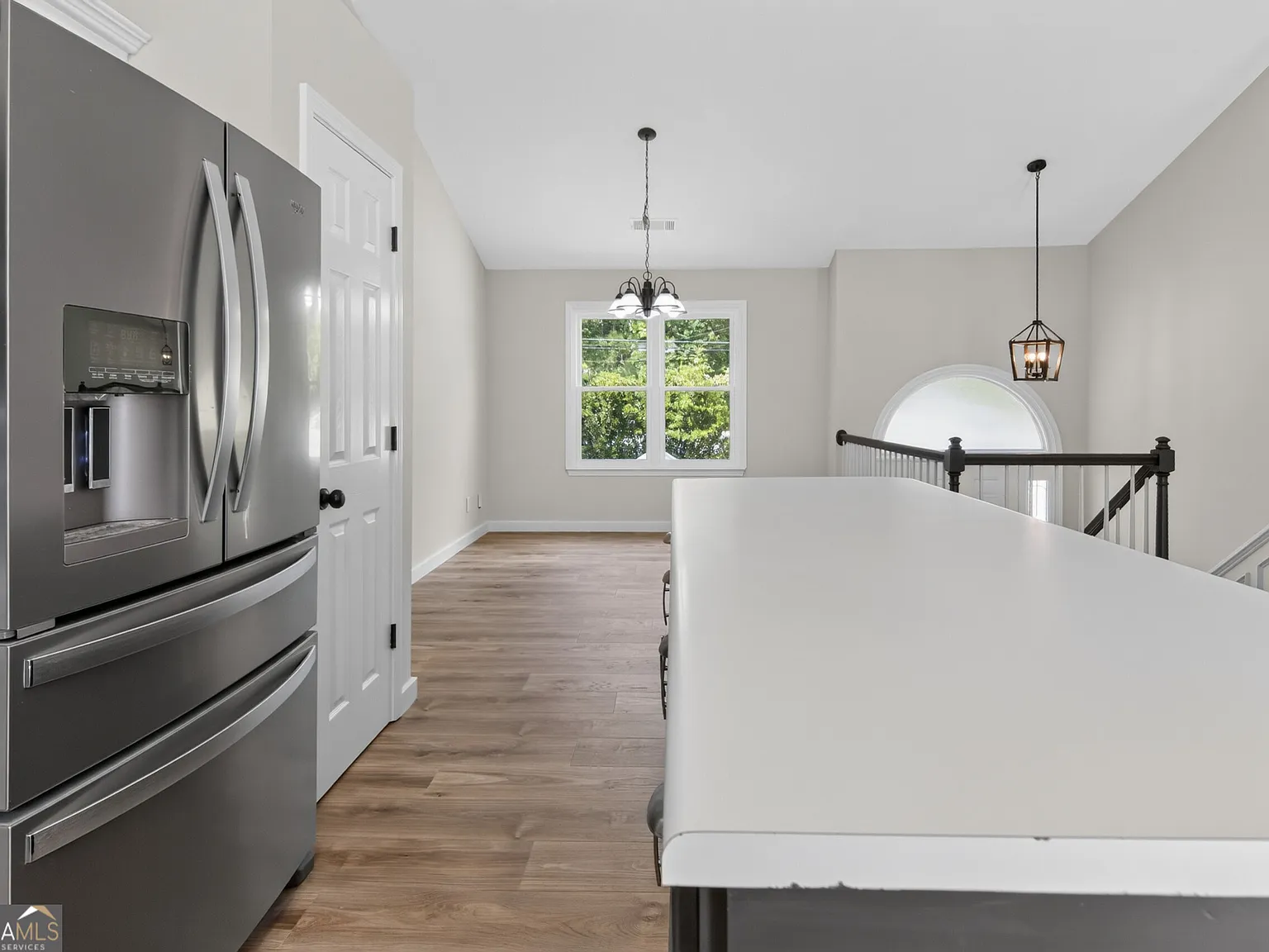 4 bed, 3.0 bath, 1624 sqft, $3,000 — Photo 4