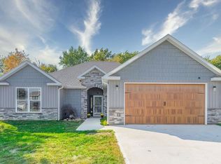 236 SE 141st Rd, Warrensburg, MO 64093
