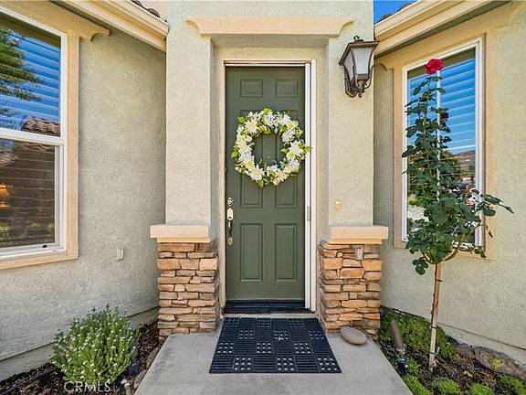 5th image of 28557 Raintree Dr