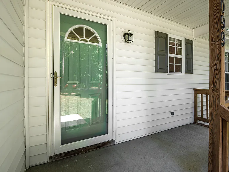 2099 Yacht Club Rd — Photo 6