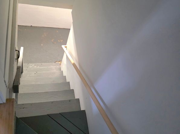 manchester-new-hampshire-95346584 picture