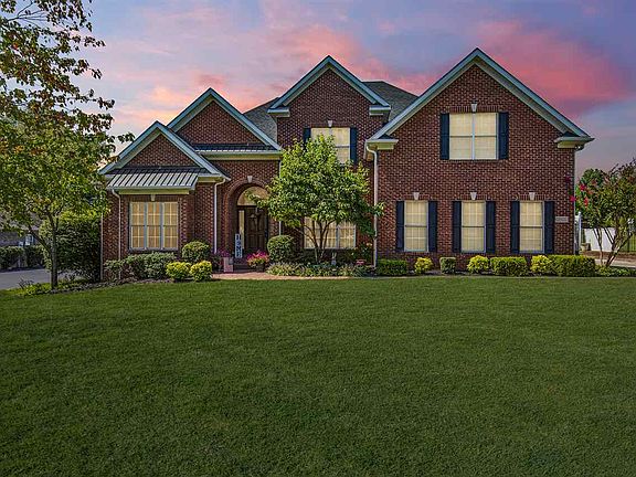 2nd image of 2921 Crossridge Ct