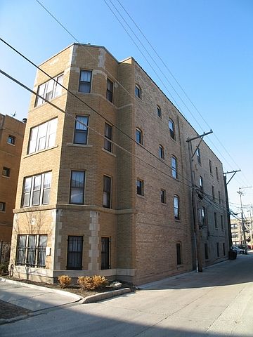 1st image of 706 W Wellington Ave #Garden